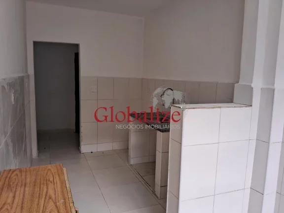 Imagem Apartamento no pavimento térreo de frente, entre os bairros Aparecida e Estuário em Santos por R$ 430.000,00