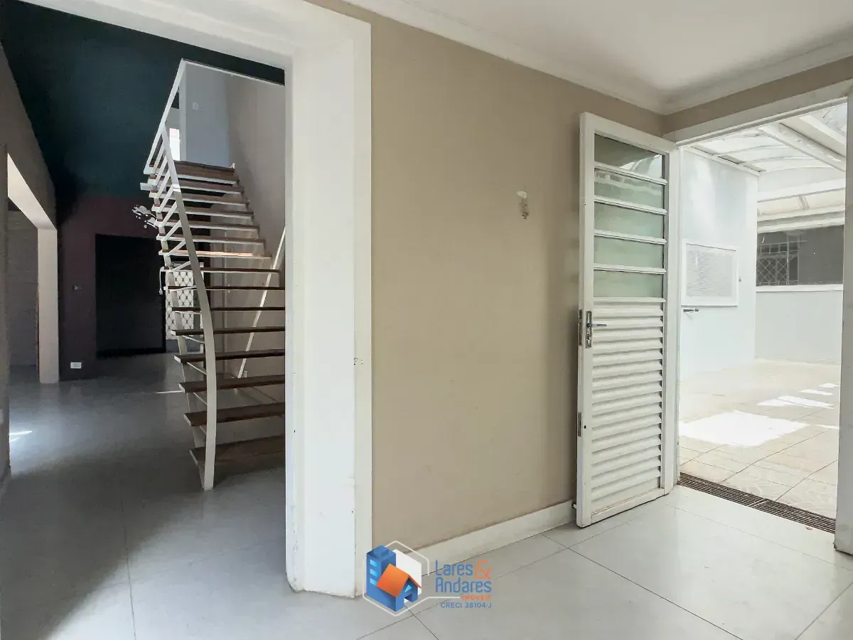 Imagem Casa comercial para venda em Sumaré, 351m²