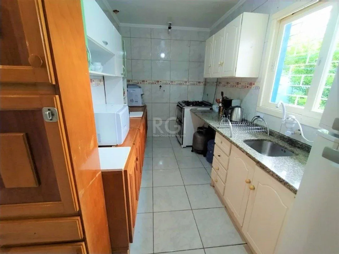 Imagem Casa para Venda - 150m², 4 dormitórios, sendo 3 suites, 2 vagas - Jardim Verde