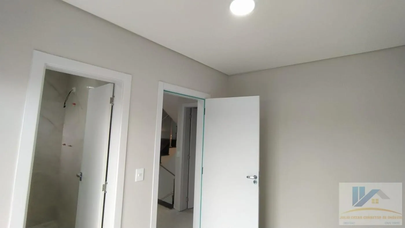 Imagem Triplex para Venda em São José dos Pinhais, Cruzeiro, 3 dormitórios, 3 suítes, 4 banheiros, 2 vagas