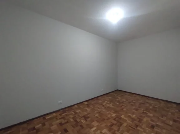 Imagem article dir tabindex=-1 

 div tabindex=-1 

 Excelente casa para locação com linda vista para o R...