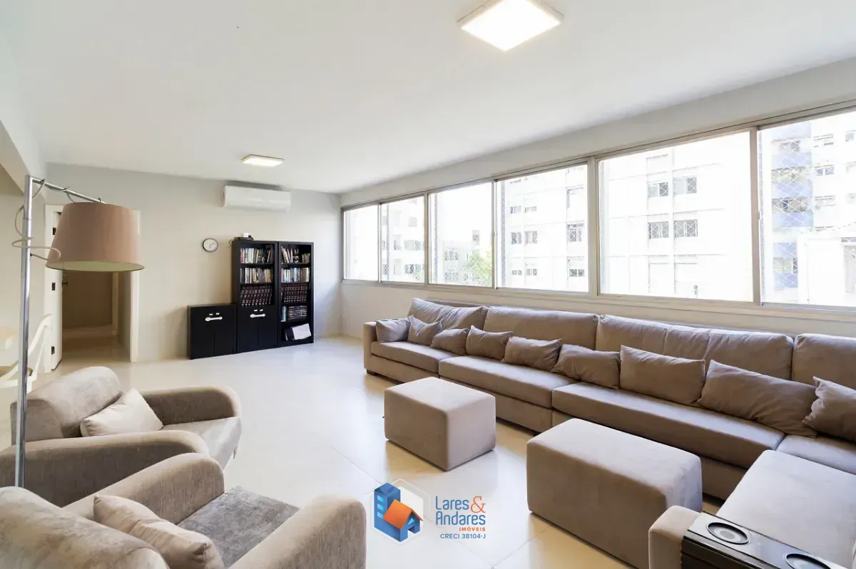 Foto do imóvel Apartamento para venda em Santa Cecília com 3 quartos, sendo 1 suíte, 145m² em Rua Francisco Estácio Fortes
