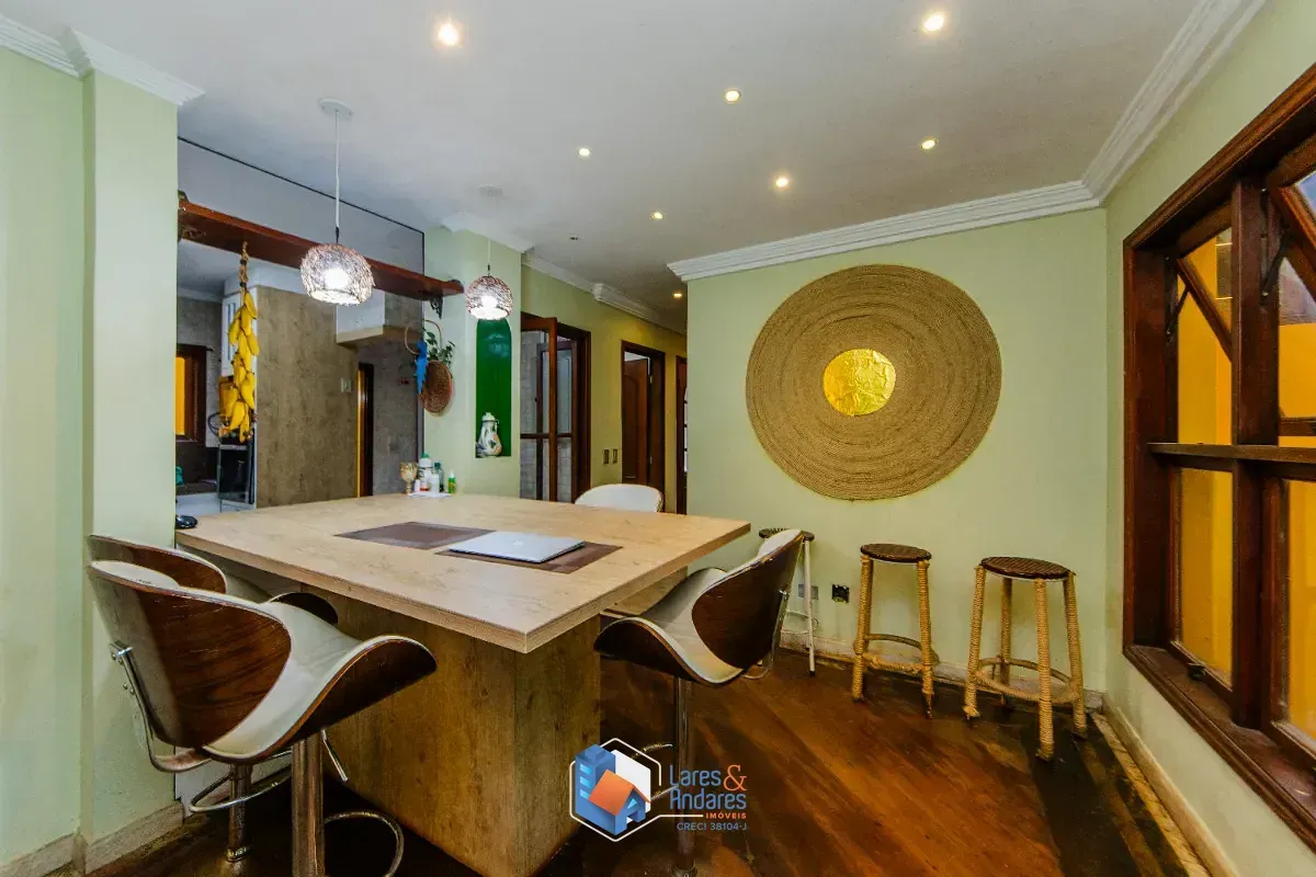 Imagem Casa em condomínio para venda e locação em Tremembé com 4 quartos, sendo 4 suítes, 557m²