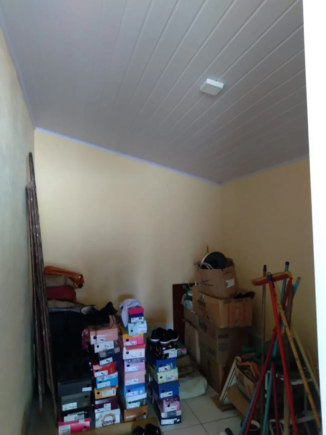 Imagem Casa à venda 2 Quartos, 4 Vagas, 252.4M², Residencial Vale das Acácias, Pindamonhangaba - SP