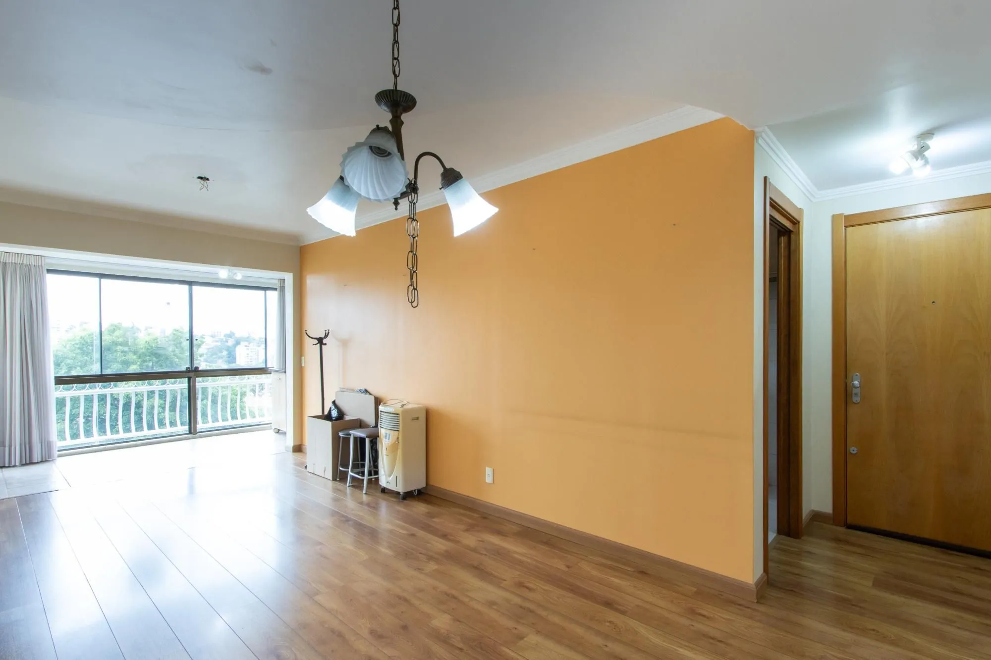 Imagem Apartamento para Venda - 93.43m², 3 dormitórios, 1 suite, 1 vaga - Teresópolis