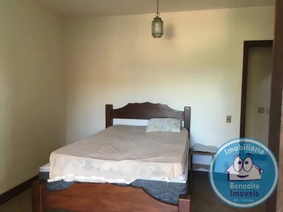 Imagem Vendo casa bem localizada em Porto Seguro Village II