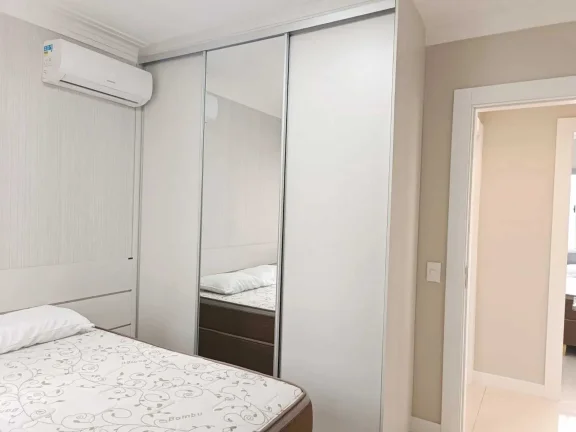 Imagem Apartamento frente mar com 3 dormitórios sendo 2 suítes 1 vaga de garagem em Balneário Camboriu/SC