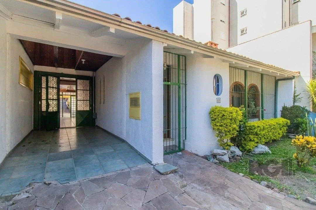 Imagem Casa, 200m², 3 dormitórios, bairro Cristal