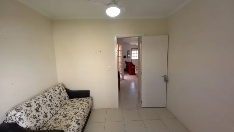 Imagem Casa com 3 Quartos à Venda, 99 m² em Hípica - Porto Alegre