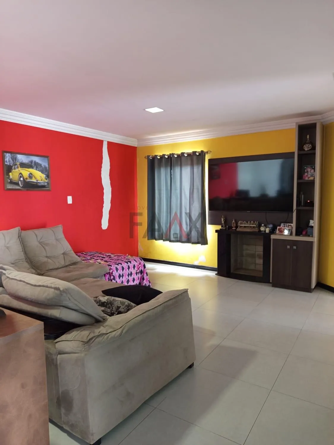 Imagem Sobrado à venda com localização privilegiada, VILA CARLI, GUARAPUAVA - PR