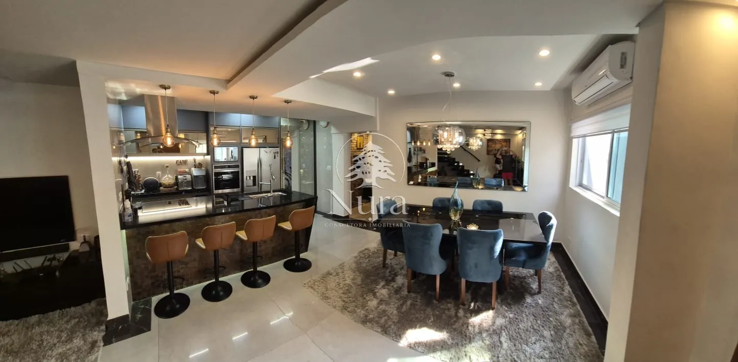 Imagem Sobrado de 2 quartos, 156m² no bairro Embaré, em Santos