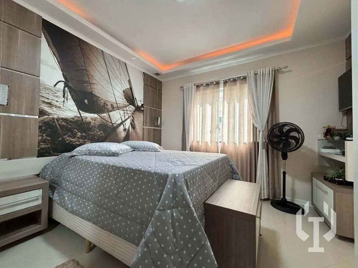 Imagem Apartamento à venda, no Tatiane Delagnello -, em Itapema, Meia Praia, com 3 quartos, 140m2