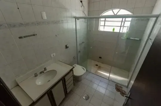 Imagem Casa com 3 Quartos para Alugar, 300 m² em Conjunto Residencial Vista Verde - São Paulo