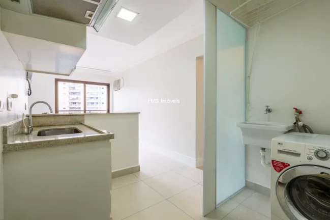 Imagem Apartamento para locação no Jardim Paulista, São Paulo-SP: 2 quartos, 1 suíte, 1 sala, 2 banheiros, 2 vagas de garagem, 80m².