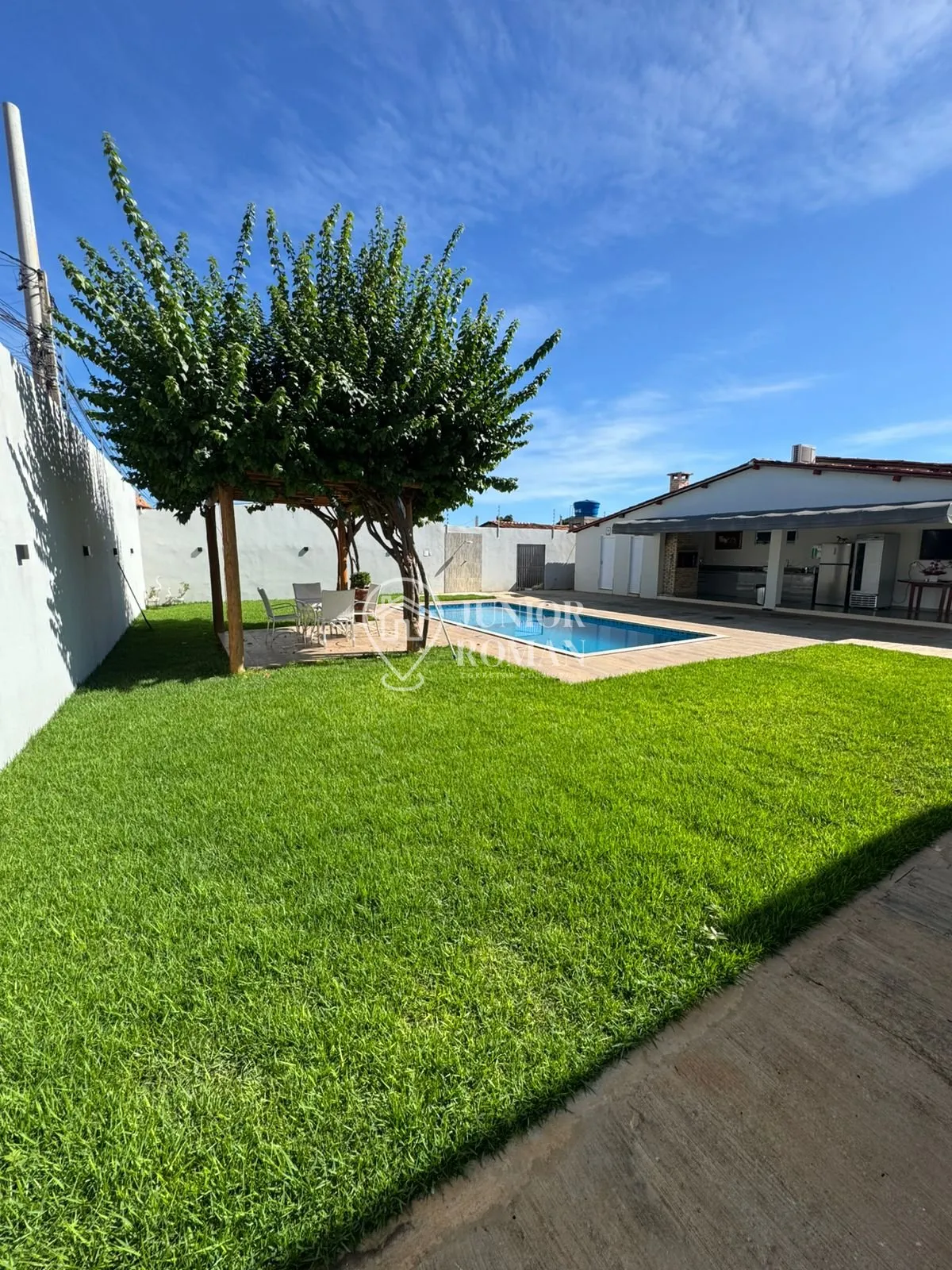 Imagem CASA MOBILIADA COM PISCINA, CHURRASQUEIRA E SALÃO - SÃO MIGUEL - BARREIRAS/BA