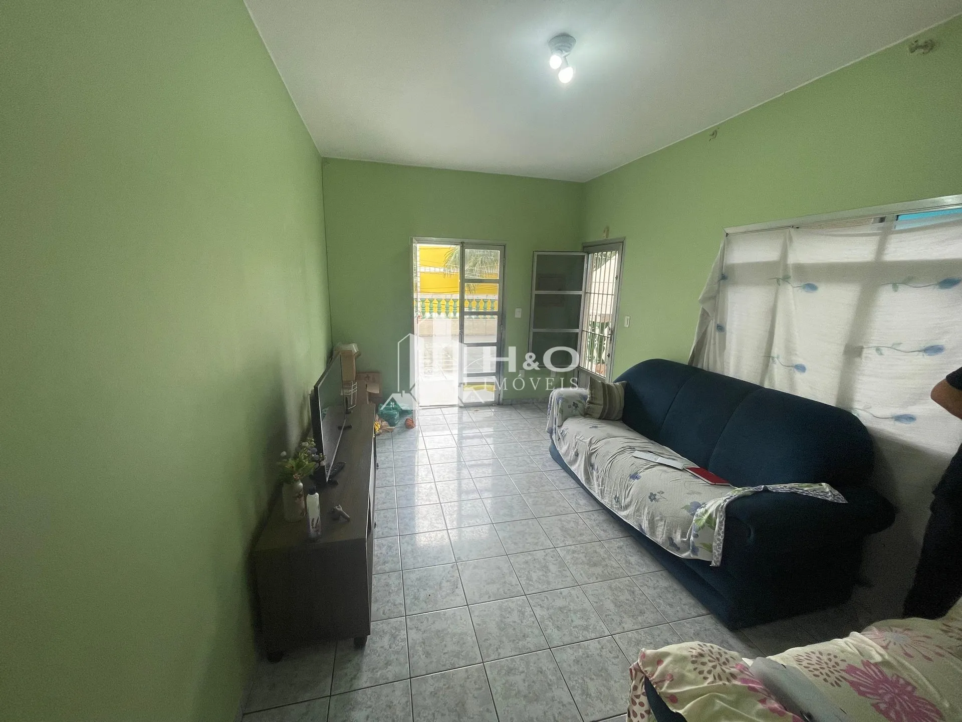 Imagem Sobrado à Venda na Cidade Líder com 3 Dormitórios, 1 Suíte e Excelente Localização
