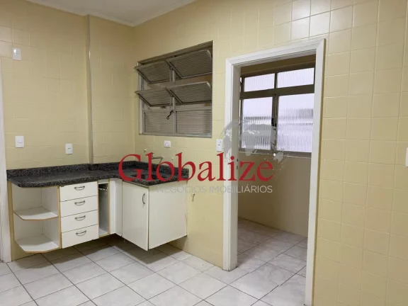 Imagem Apartamento amplo de 1 dormitório, condomínio baixo, vaga de garagem garantida e excelente localização.