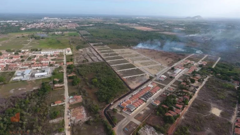 Imagem Terreno a Venda no bairro Ancuri - Fortaleza, CE