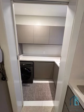 Imagem Apartamento lindo, 03 suítes, 03 vagas, Mobiliado, Meia Praia em Itapema SC