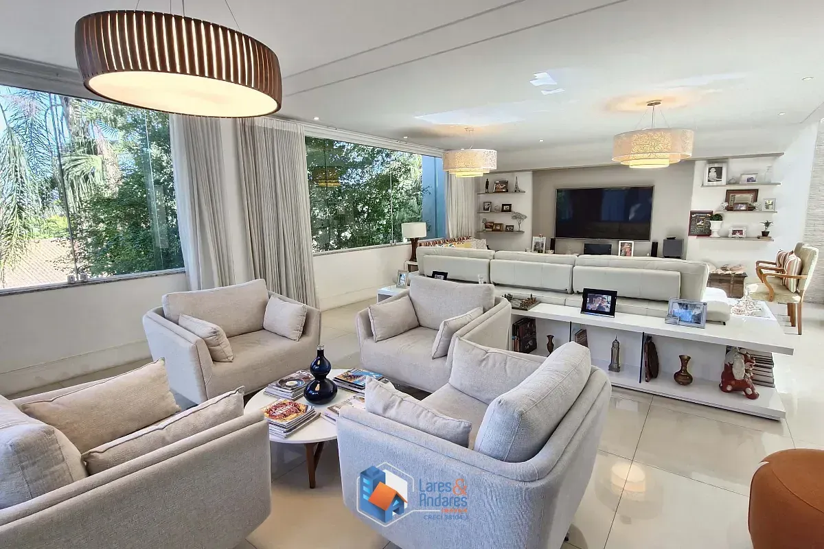 Imagem Casa para venda em Jardim Floresta com 4 quartos, sendo 4 suítes, 617m²