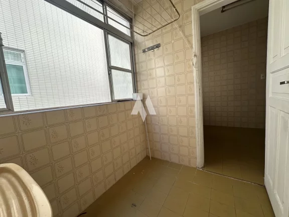 Imagem Apartamento à venda com 2 dormitórios e Garagem Coberta no Embaré de Santos/SP