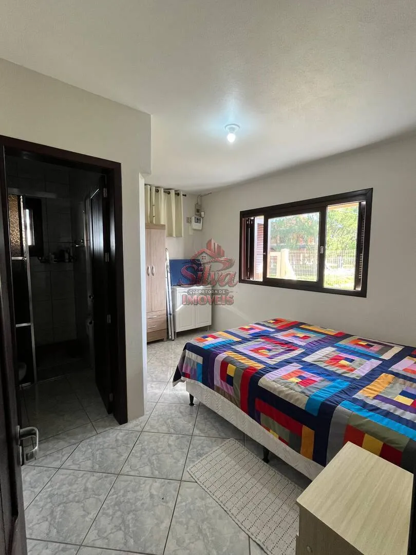 Imagem Casa de esquina próxima do mar à venda em Imbé RS