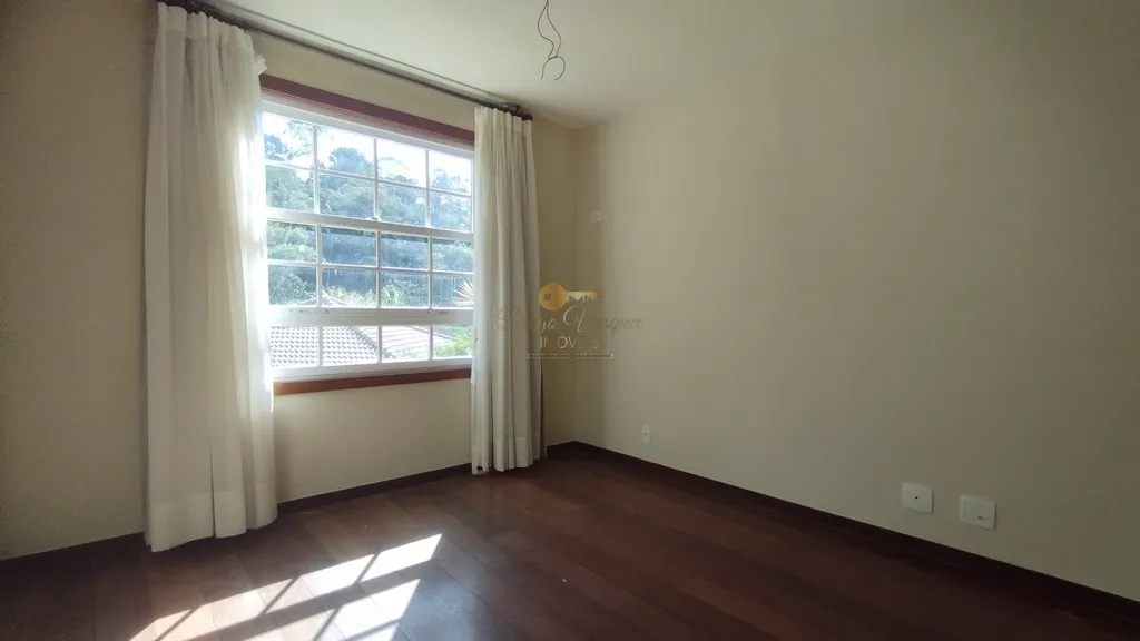 Imagem Casa em Condomínio para Venda em Teresópolis / RJ no bairro Iucas