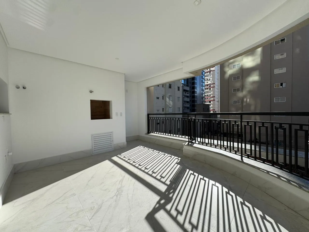 Imagem Apartamento à venda com 185m2 por R$ 2.998.000,00