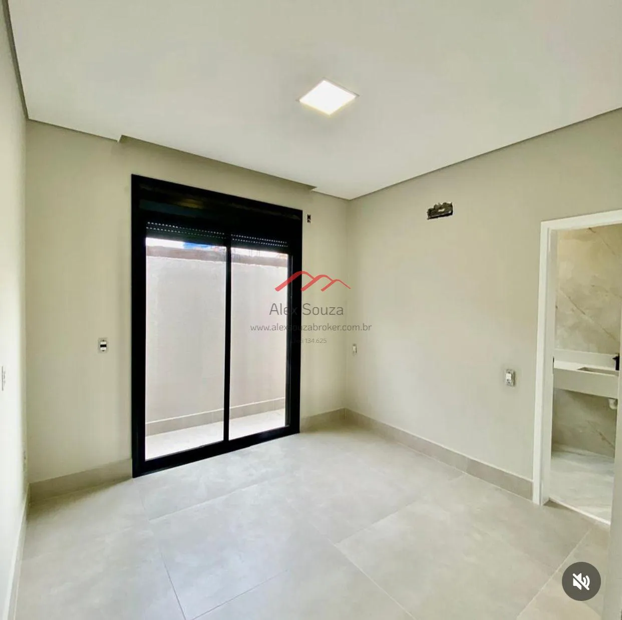 Imagem Casa para Venda em Hortolândia, Loteamento Jardim Vila Verde, 3 dormitórios, 1 suíte, 2 banheiros, 2 vagas