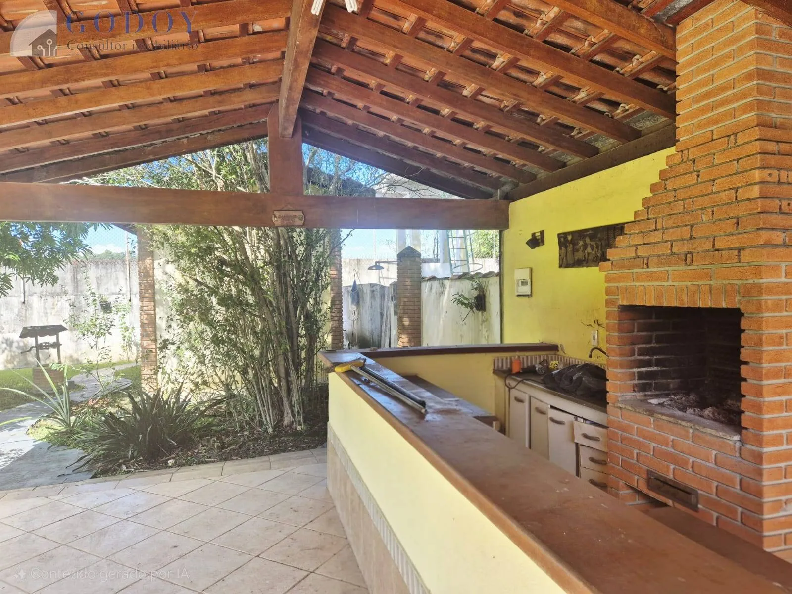 Imagem Casa à venda 3 Quartos, 3 Suites, 4 Vagas, 1086.2M², Condomínio Village Paineiras, Pindamonhangaba - SP