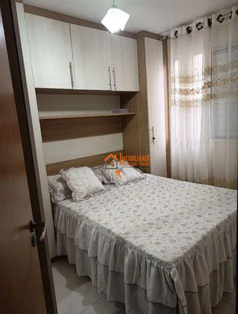 Imagem Apartamento com 2 dormitórios à venda, 43 m² por R$ 320.000,00 - Água Chata - Guarulhos/SP