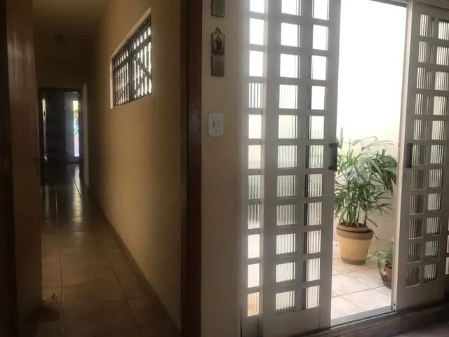 Imagem Casa à venda 3 Quartos, 1 Suite, 4 Vagas, 455M², Jardim Bela Vista, Taubaté - SP