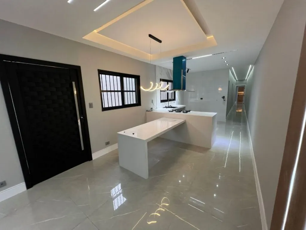 Imagem CASA COM 175,00 m² - AVIAÇÃO - PRAIA GRANDE SP