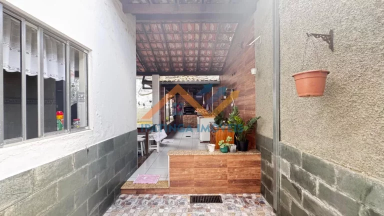 Imagem Casa duplex a venda em bairro das Águas em Ipatinga super grande de 345m², 3 dormitórios e muito mais.