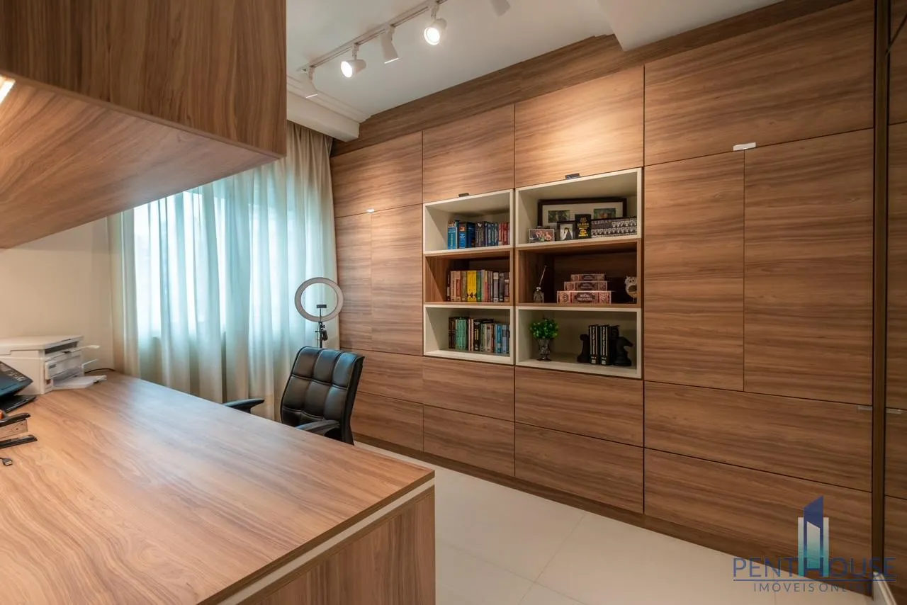 Imagem Apartamento Zona Central para Venda em Balneário Camboriú, CENTRO, 4 dormitórios, 4 suítes, 5 banheiros, 3 vagas