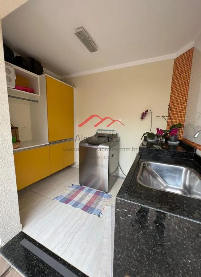 Imagem Sobrado em Condomínio para Venda em Sumaré, Residencial Real Parque Sumaré, 4 dormitórios, 1 suíte, 3 banheiros, 4 vagas