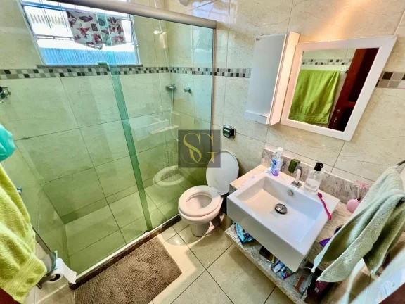 Imagem Casa para Venda em Teresópolis, São Pedro, 4 dormitórios, 3 banheiros, 4 vagas