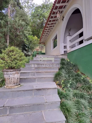 Imagem Casa no Condomínio FAZENDINHA em meio ao verde e em harmonia com a natureza