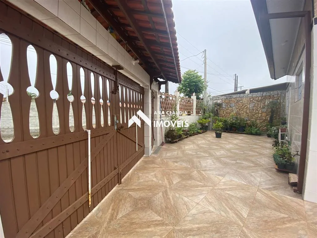 Imagem Casa a venda na praia de Mongagua
