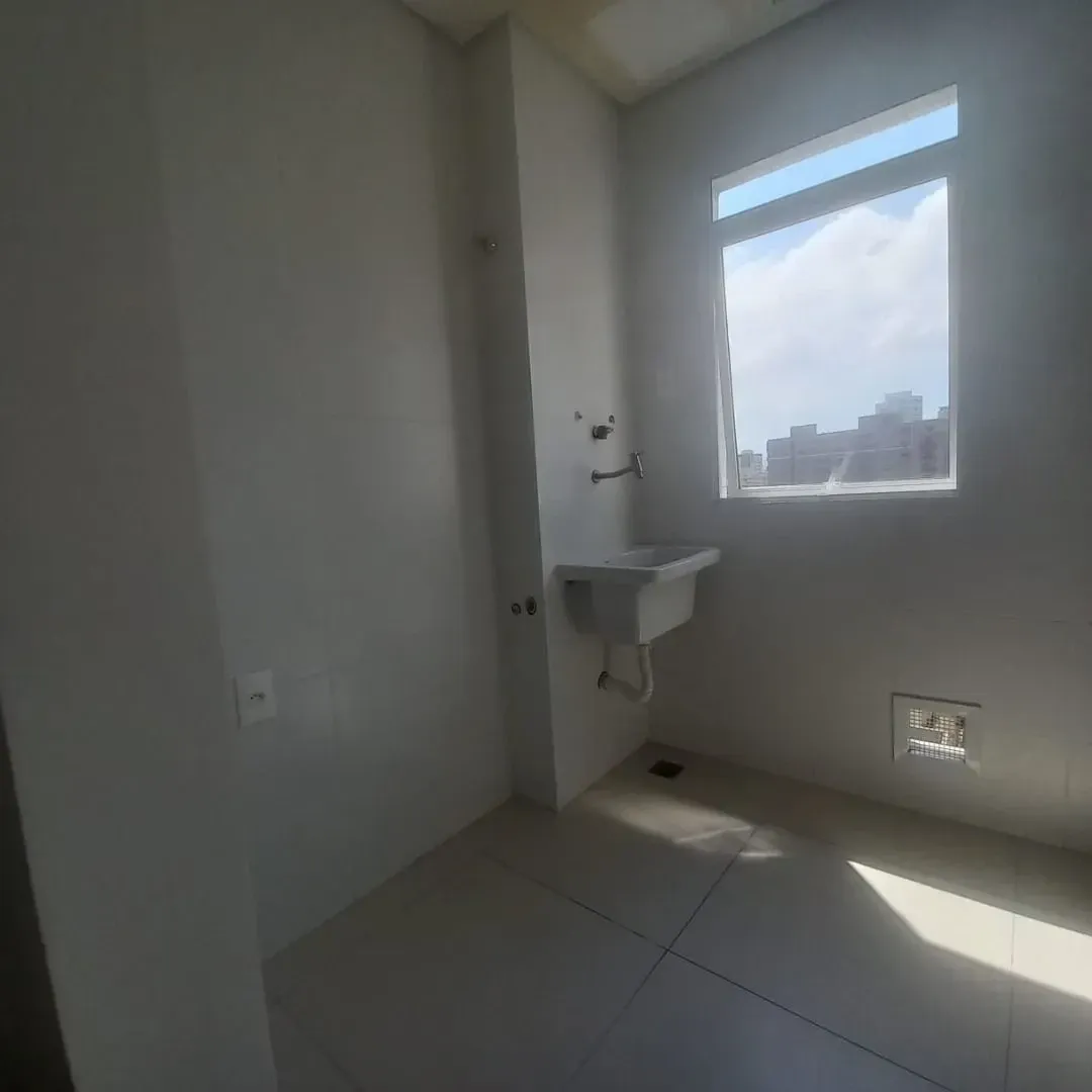 Imagem Apartamento com 2 Quartos à Venda, 77,19 m² em Boqueirão - Santos