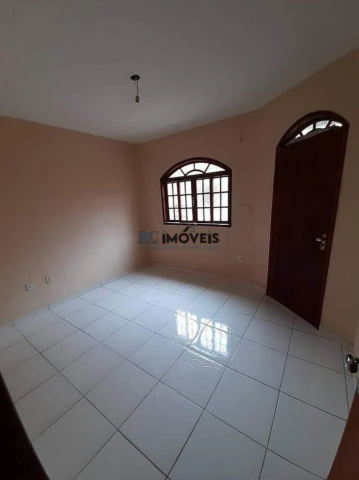 Imagem Casa a Venda no bairro Jóquei Clube - São Gonçalo, RJ