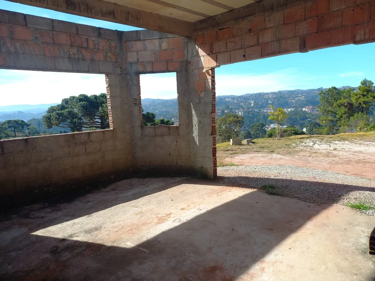 Imagem Comercial à venda 10 Suites, 1305M², Alameda Correntinos, Campos do Jordão - SP