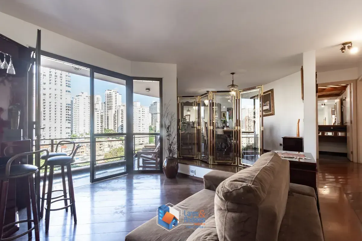 Imagem Apartamento para venda em Pacaembu com 4 quartos, sendo 2 suítes, 274m²