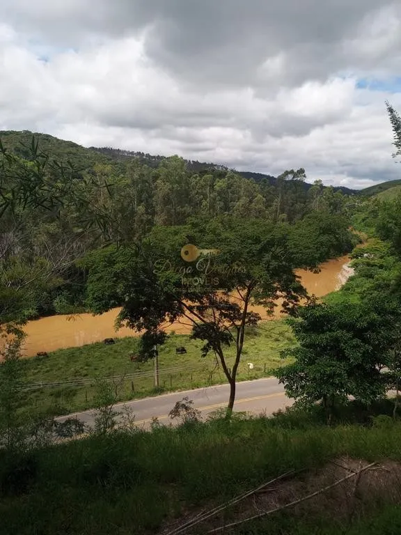 Imagem Terreno para Venda em Petrópolis / RJ no bairro Posse
