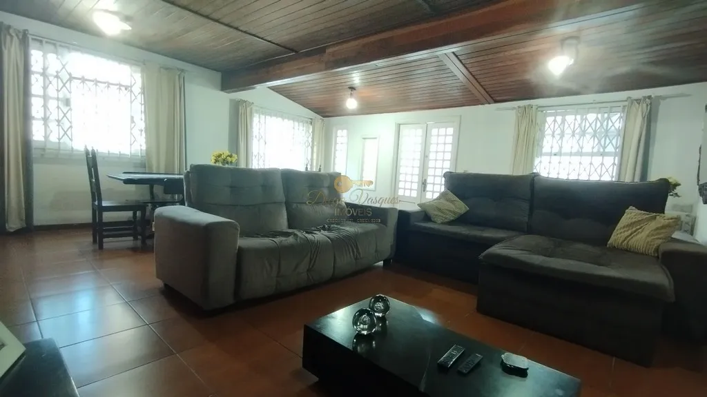 Imagem Casa para Venda em Teresópolis / RJ no bairro Alto
