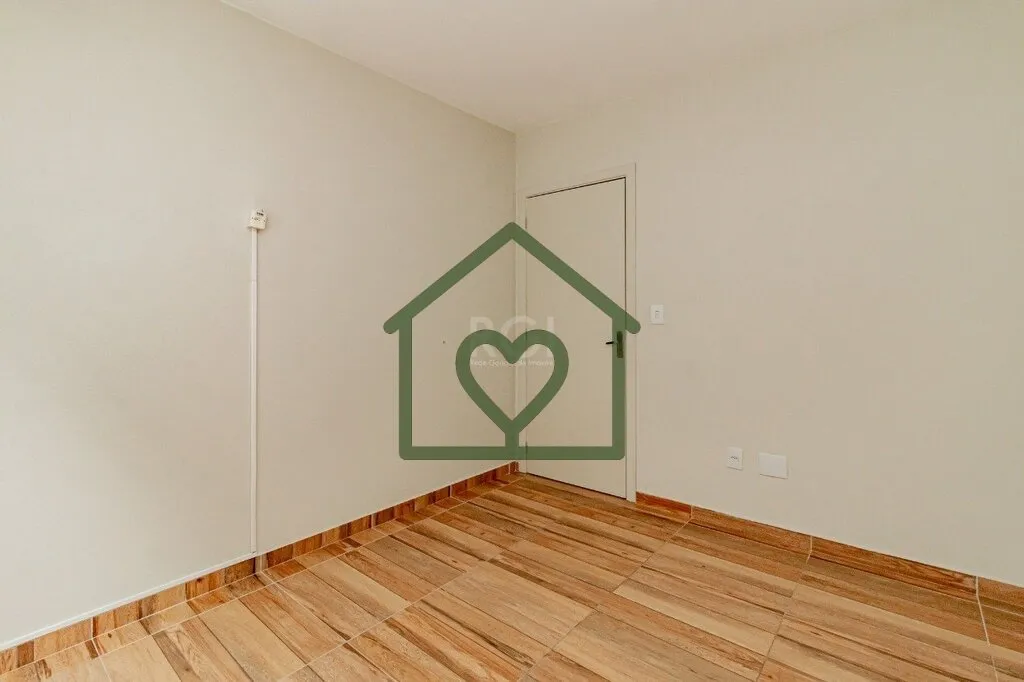 Imagem Apartamento localizado no bairro Vila Ipiranga, térreo. Imóvel com 2 dormitórios, sala de estar/j...