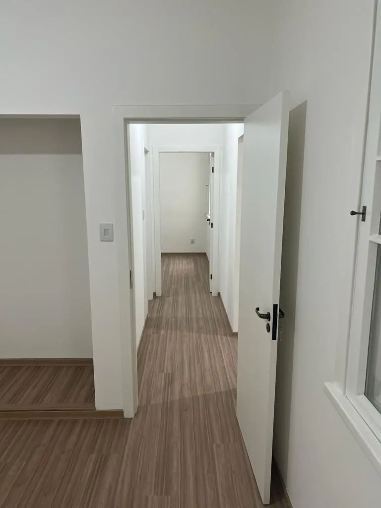 Imagem Apartamento GARDEN de 2 dormitórios Reformado. Próximo a 24 de Outubro.