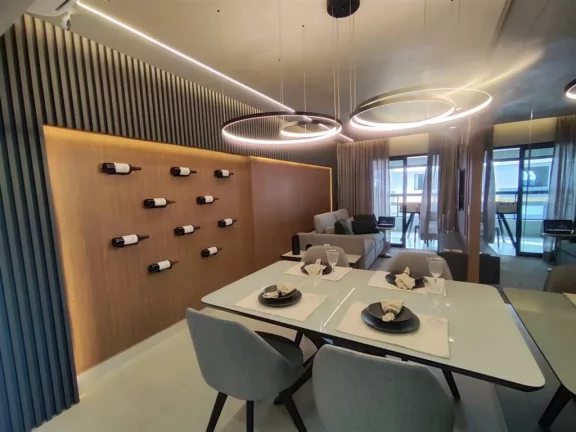 Imagem Apartamento com 2 dorms, Maracanã, Praia Grande - R$ 527 mil, Cod: 1397