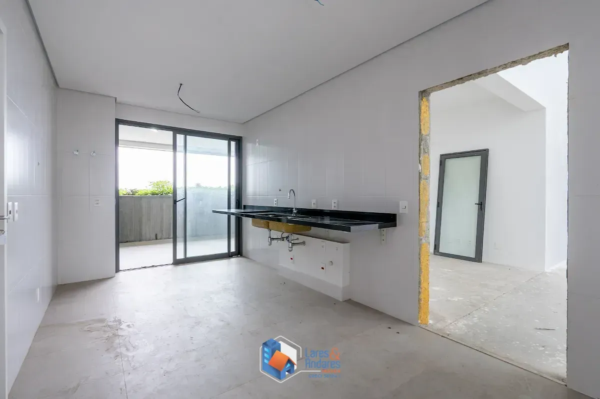 Imagem Duplex para venda em Panamby com 4 quartos, sendo 4 suítes, 422m²