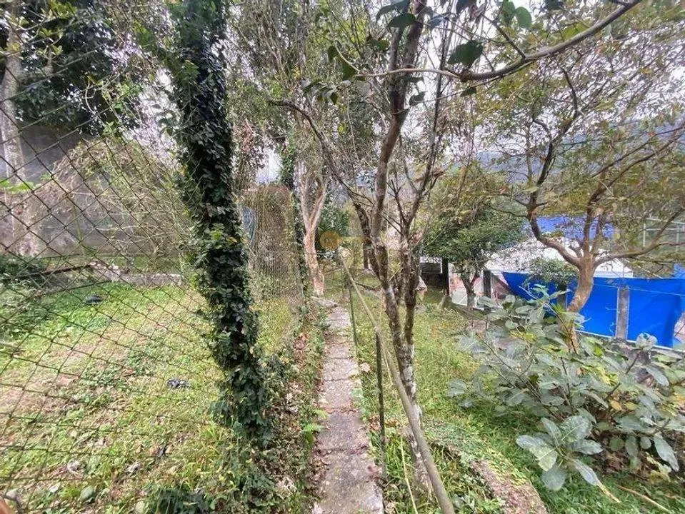 Imagem Terreno para Venda em Teresópolis / RJ no bairro Pimenteiras